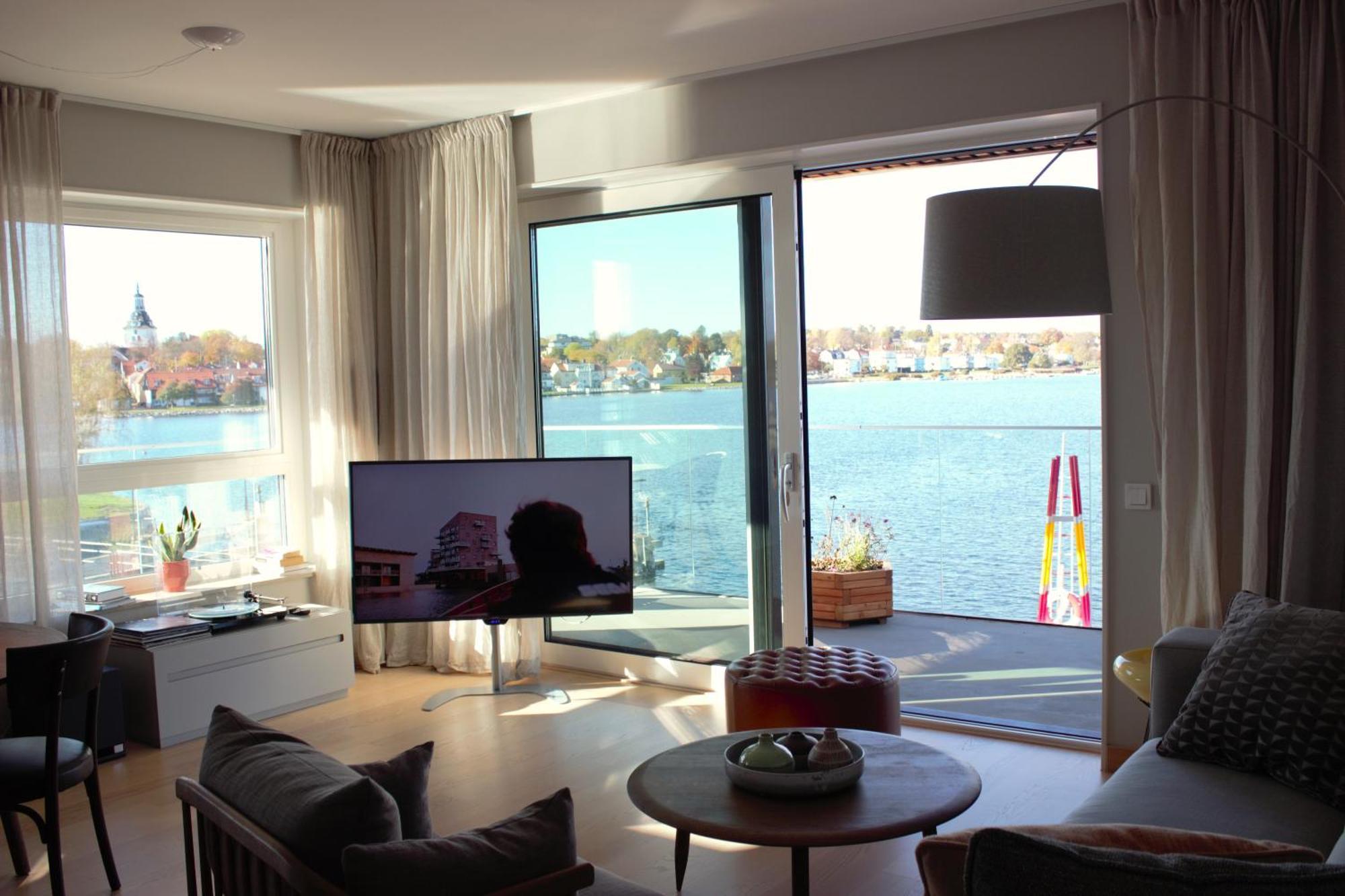 Slottsholmen Hotell Och Restaurang เวสเตอร์วิก ภายนอก รูปภาพ